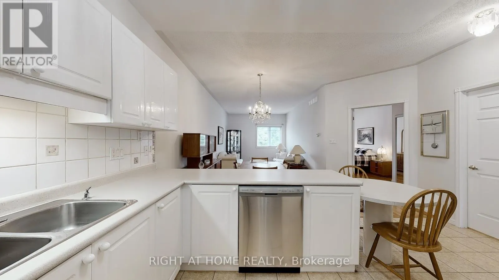 51 - 1111 WILSON ROAD N