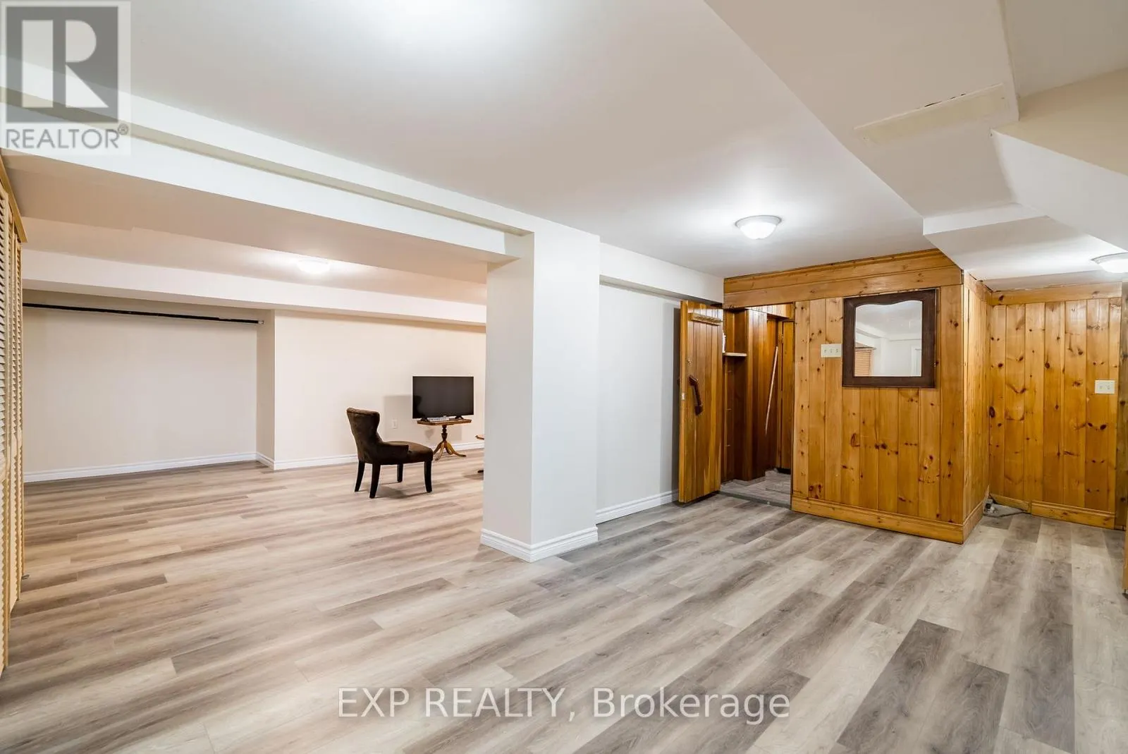 301 KENDALWOOD ROAD