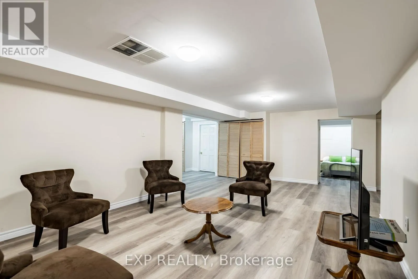 301 KENDALWOOD ROAD