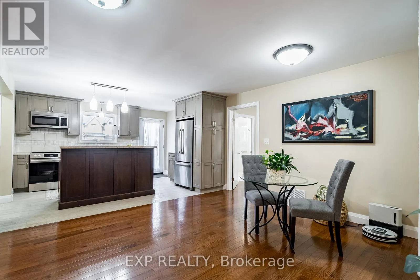 301 KENDALWOOD ROAD