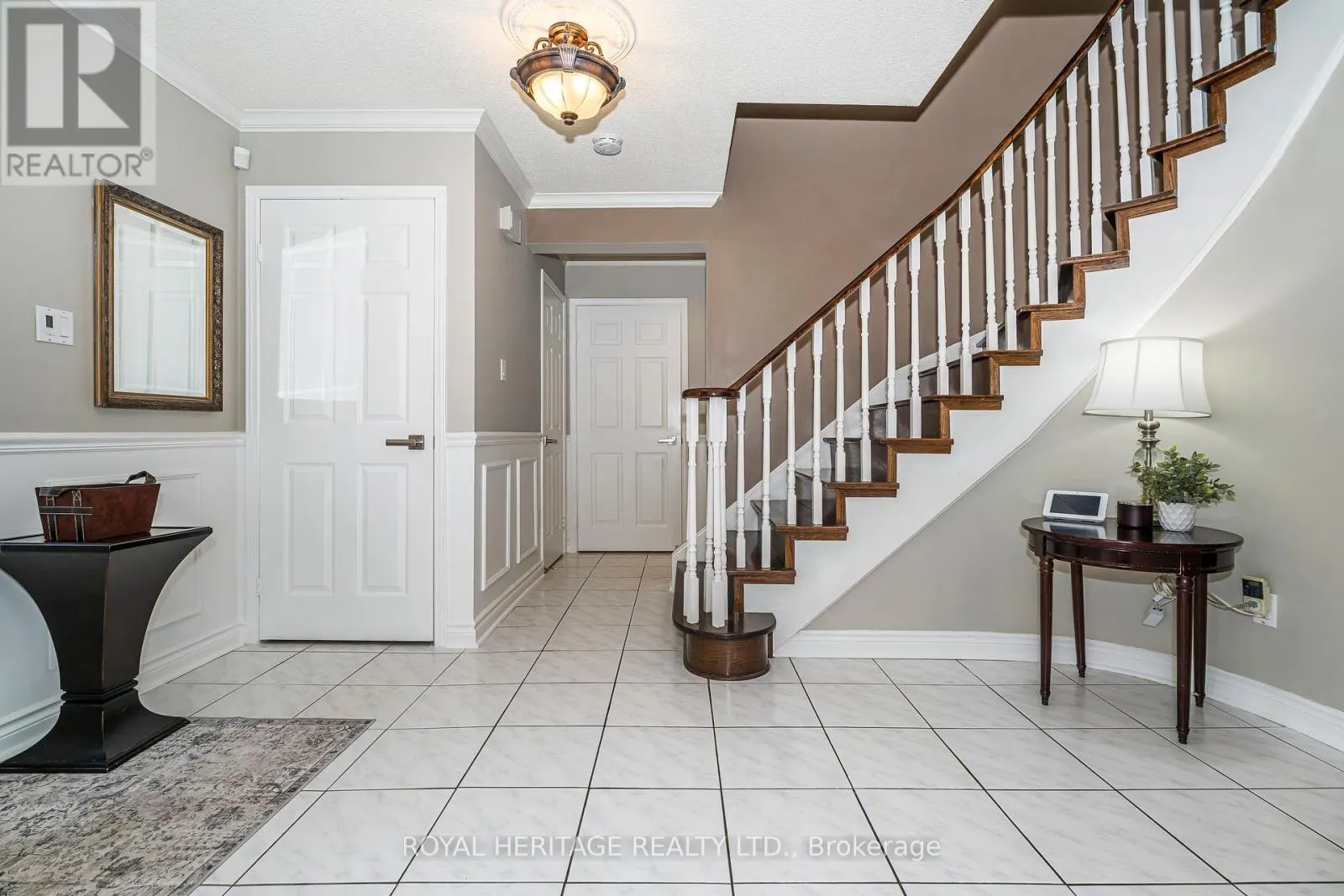 756 STONEPATH CIRCLE