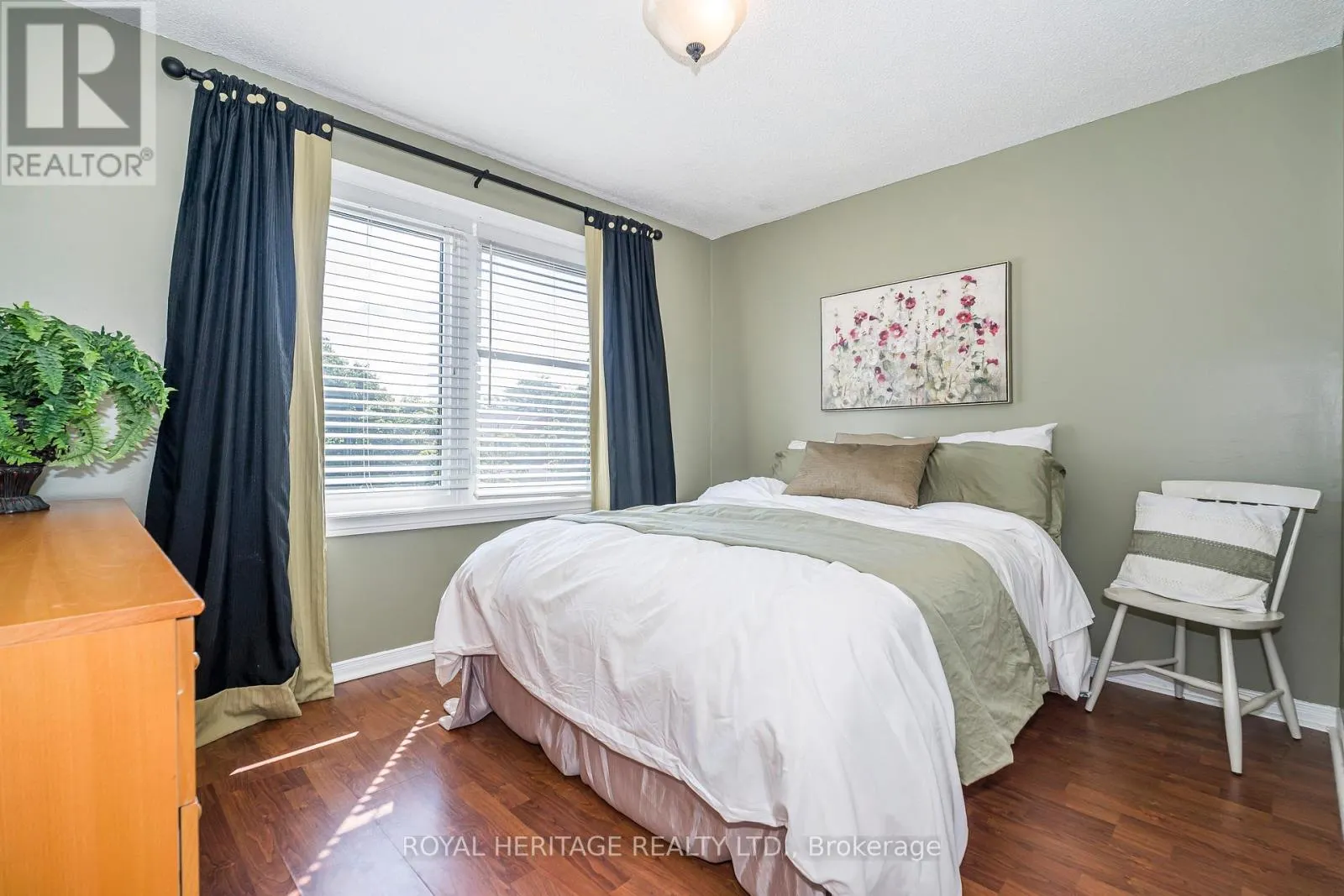 756 STONEPATH CIRCLE
