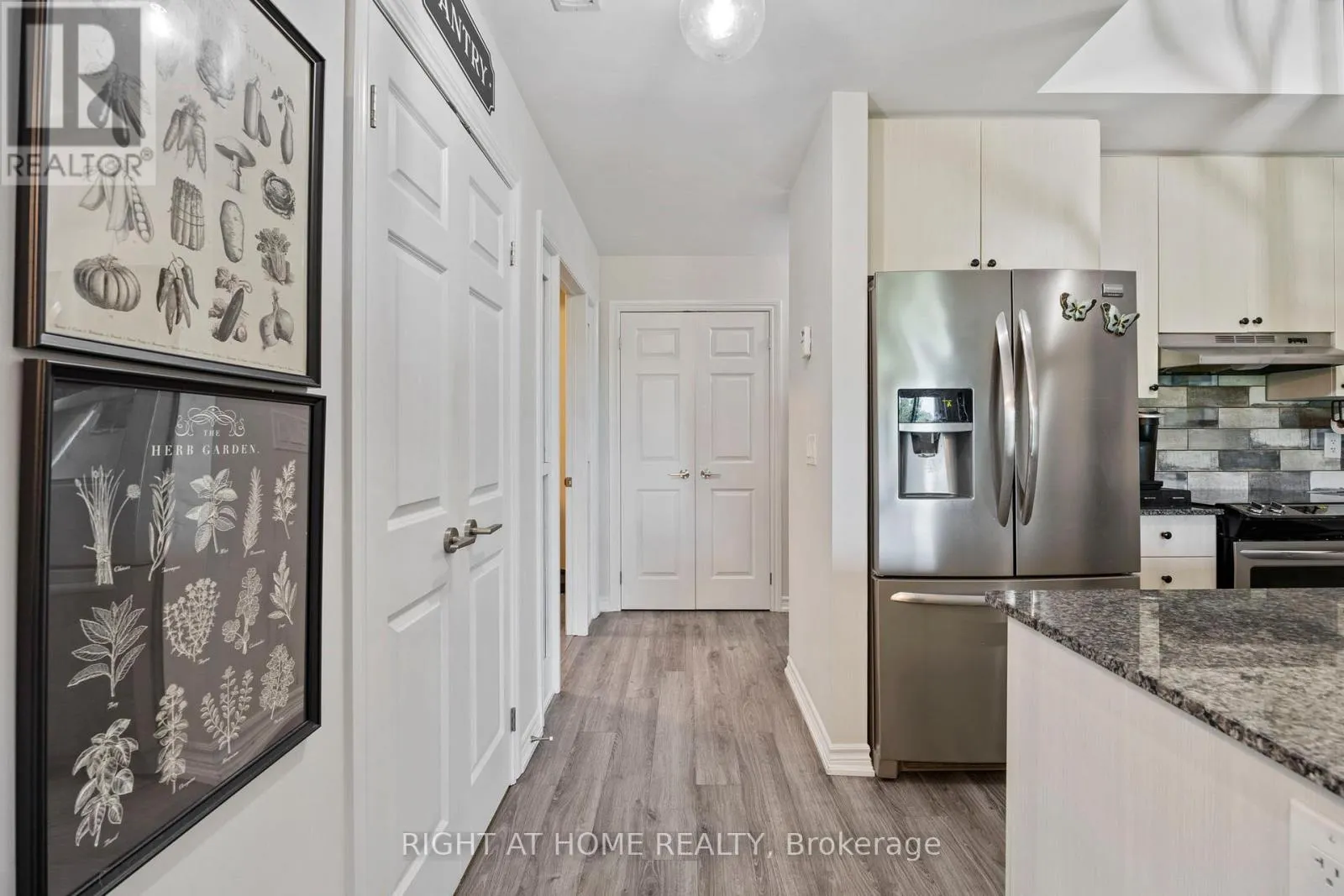 412 - 680 GORDON STREET