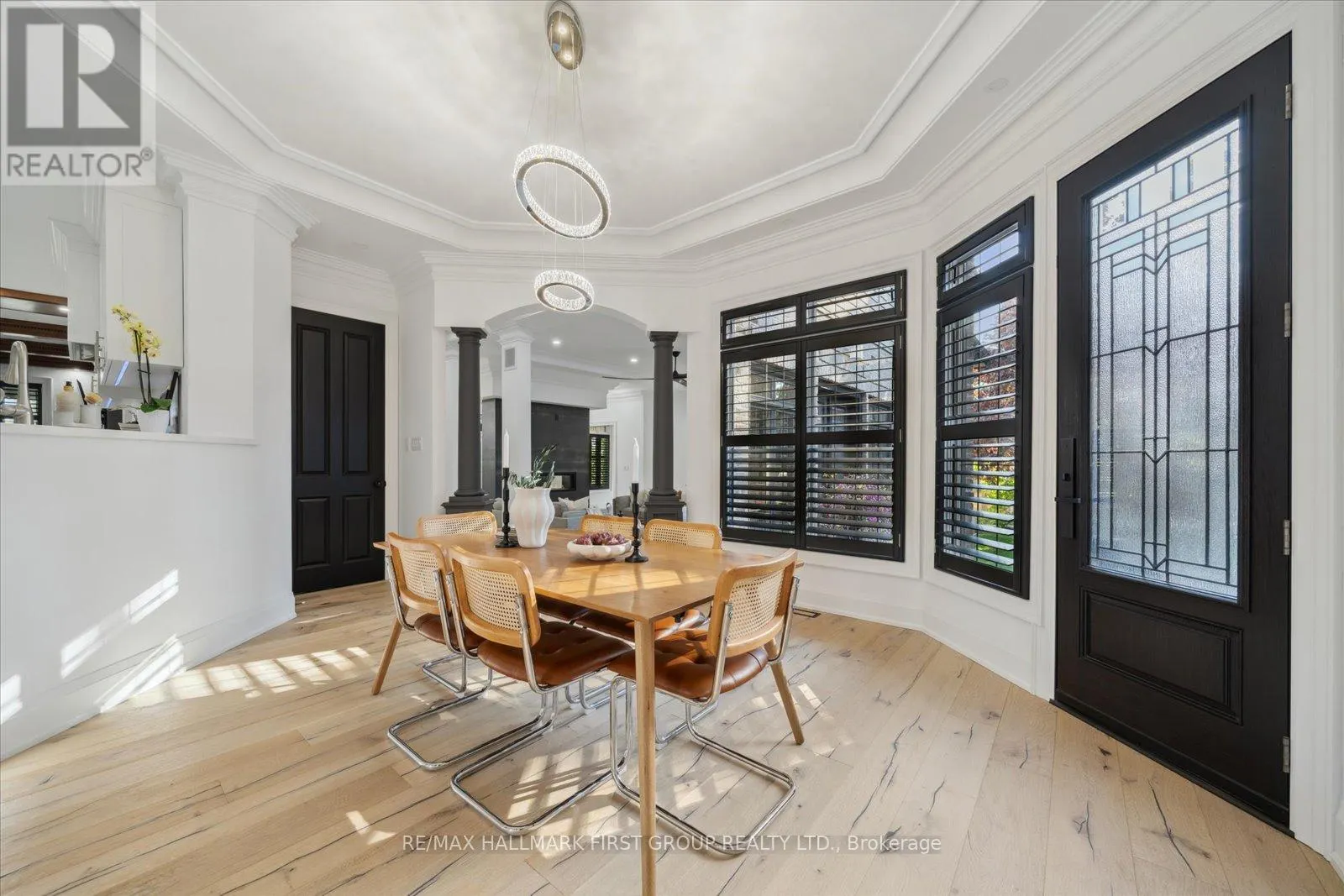 134 FRONT STREET E