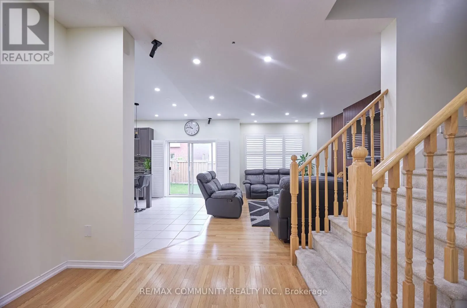 9 AINLEY ROAD