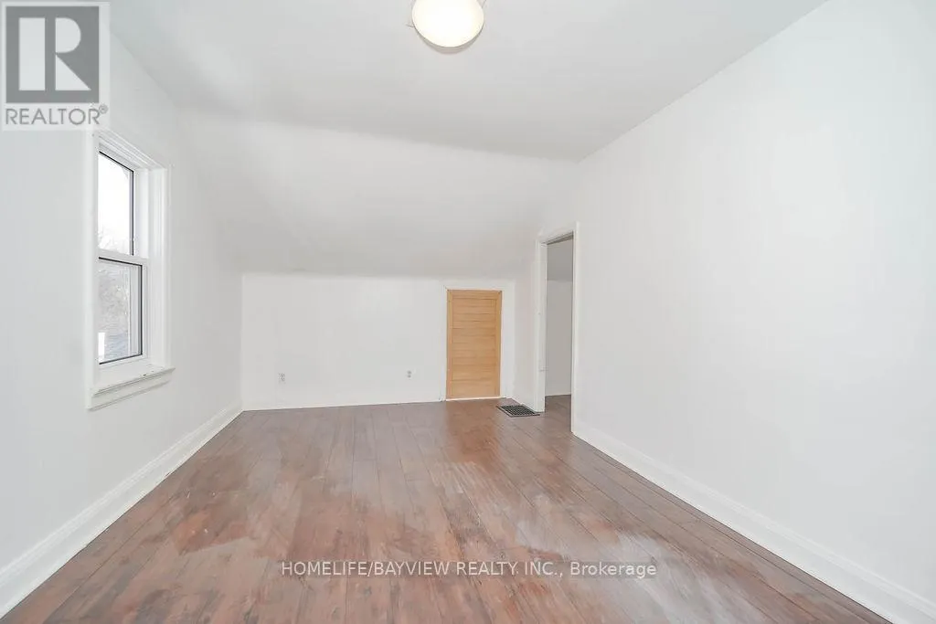 187 PARK ROAD S
