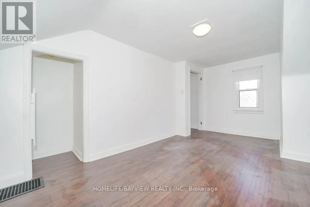 187 PARK ROAD S