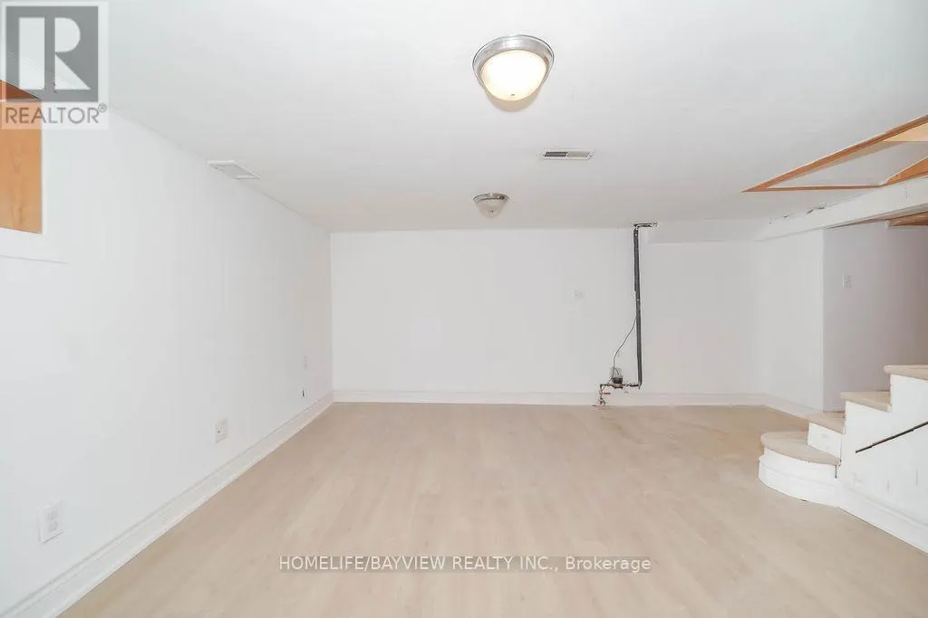 187 PARK ROAD S