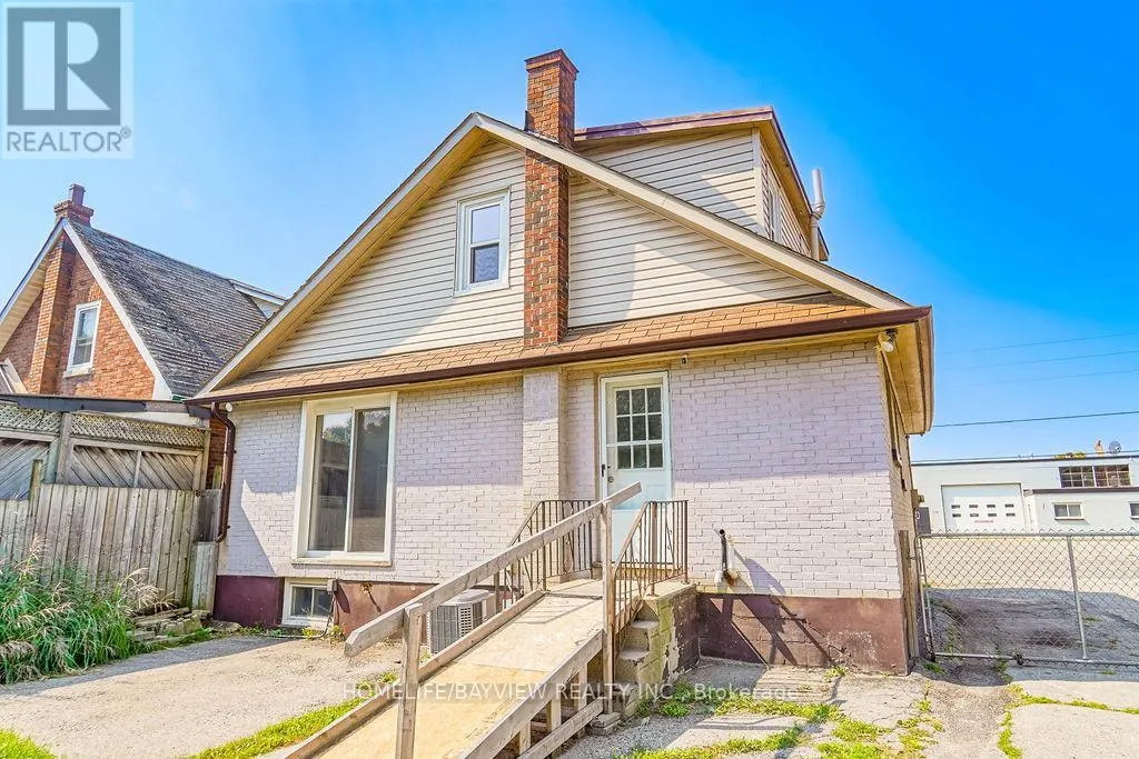 187 PARK ROAD S