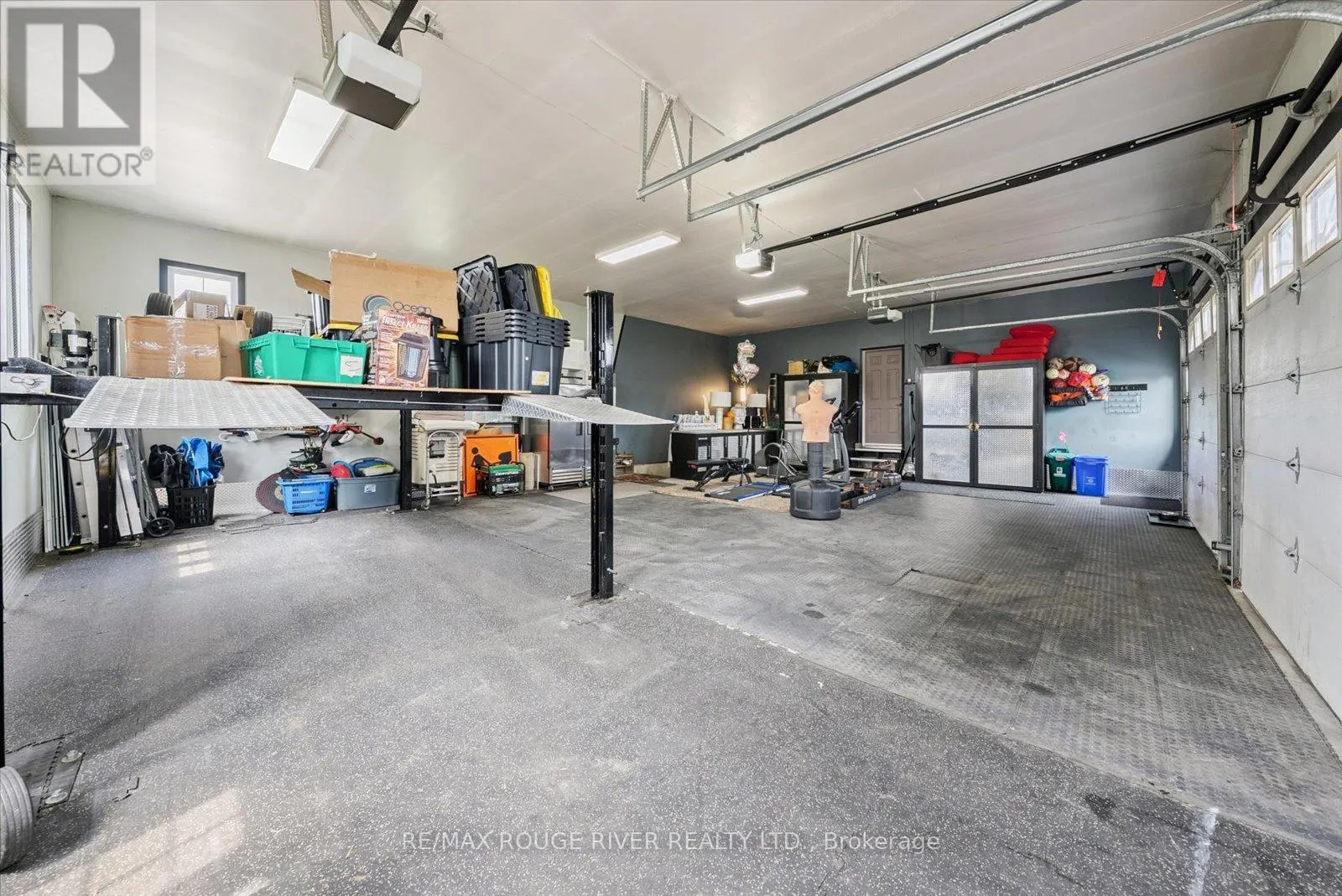 4588 PAYNES CRESCENT