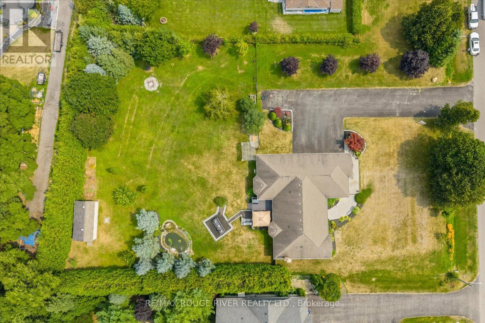 4588 PAYNES CRESCENT