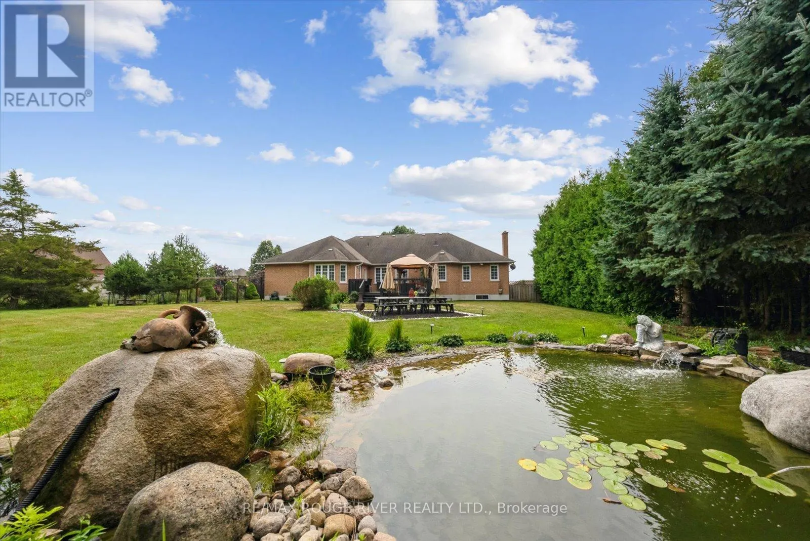 4588 PAYNES CRESCENT
