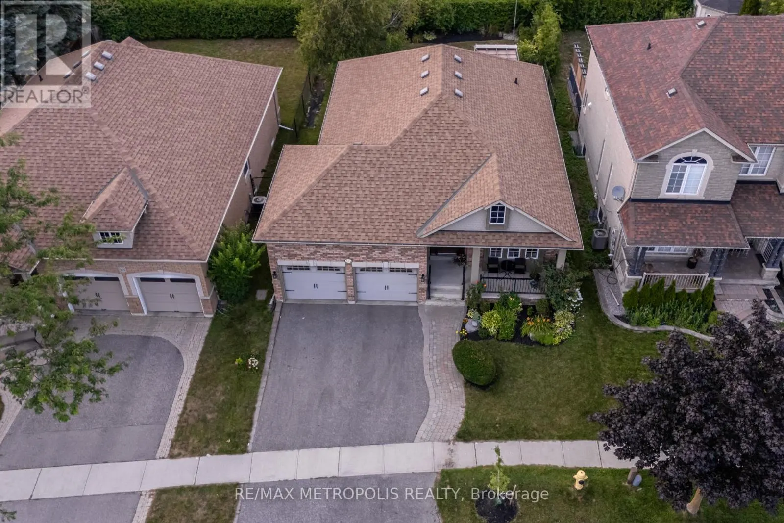564 BLACKWOOD BOULEVARD