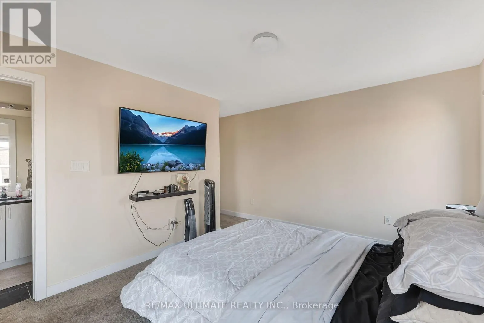 2632 CASTLEGATE CROSSING DRIVE