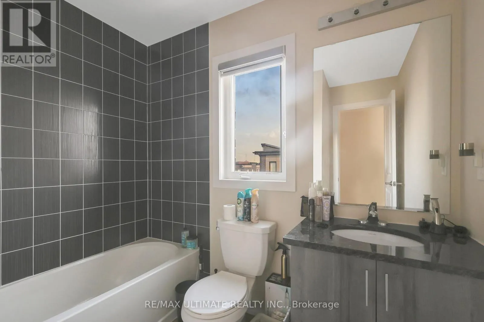 2632 CASTLEGATE CROSSING DRIVE