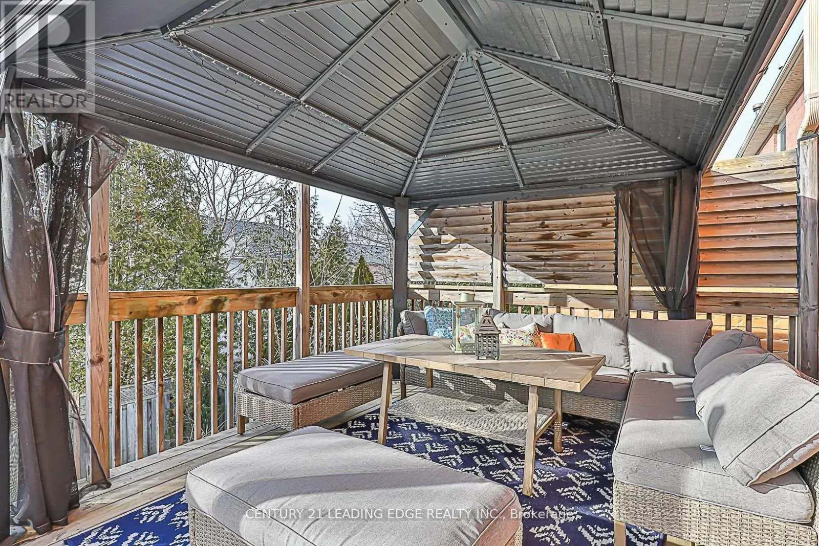 724 BARNES CRESCENT