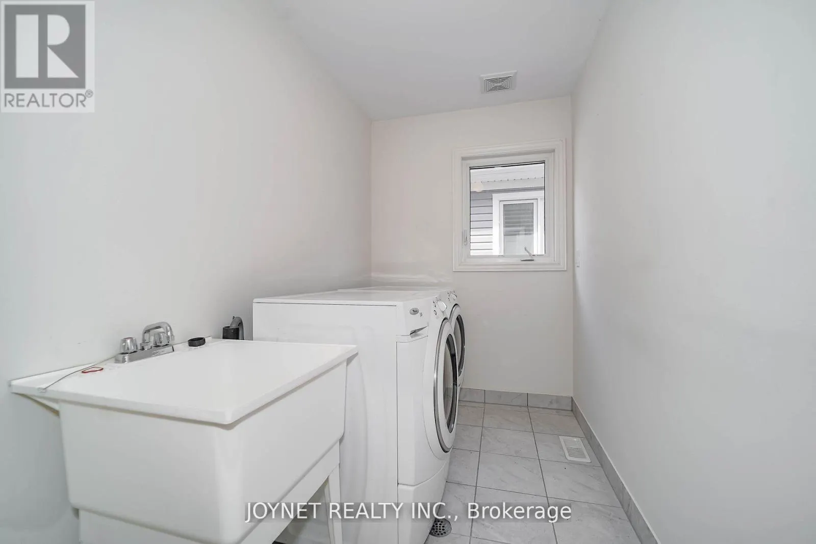 1721 FREDERICK MASON DRIVE