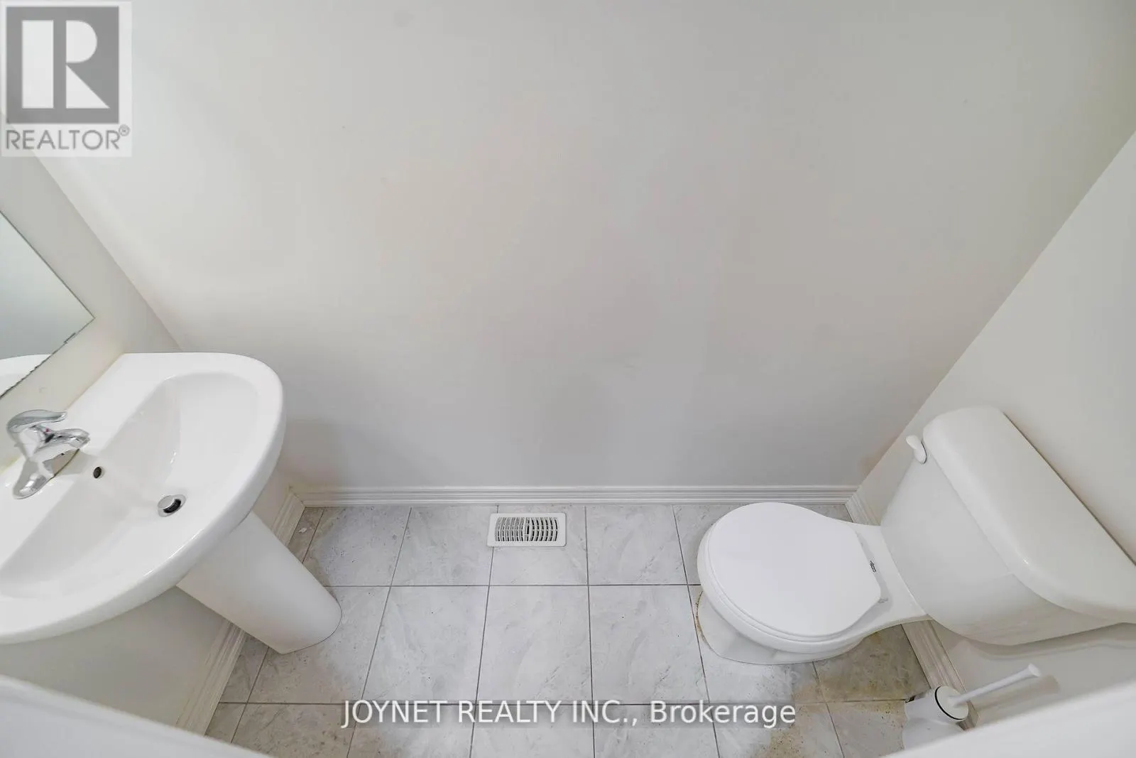 1721 FREDERICK MASON DRIVE