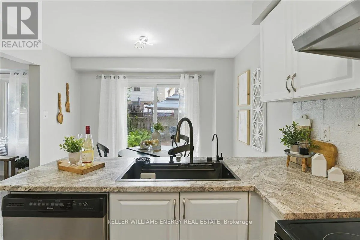 89 YORKVILLE DRIVE