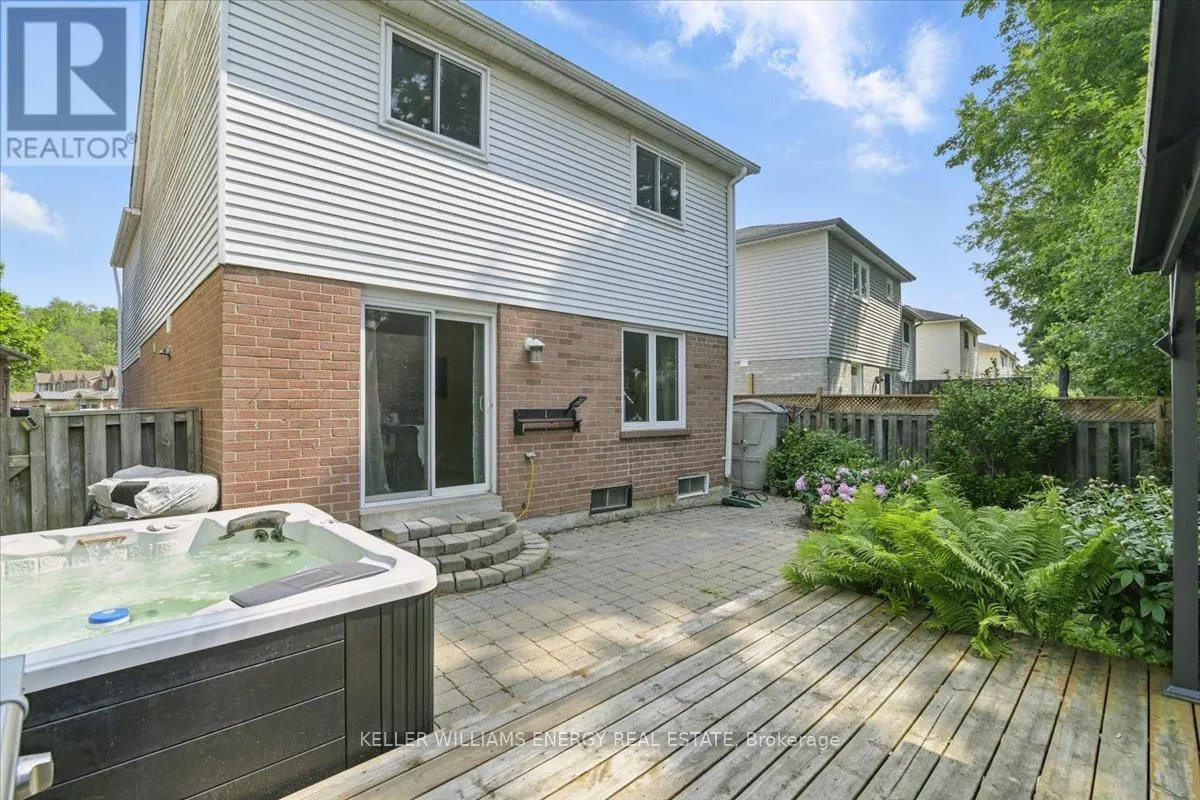 89 YORKVILLE DRIVE