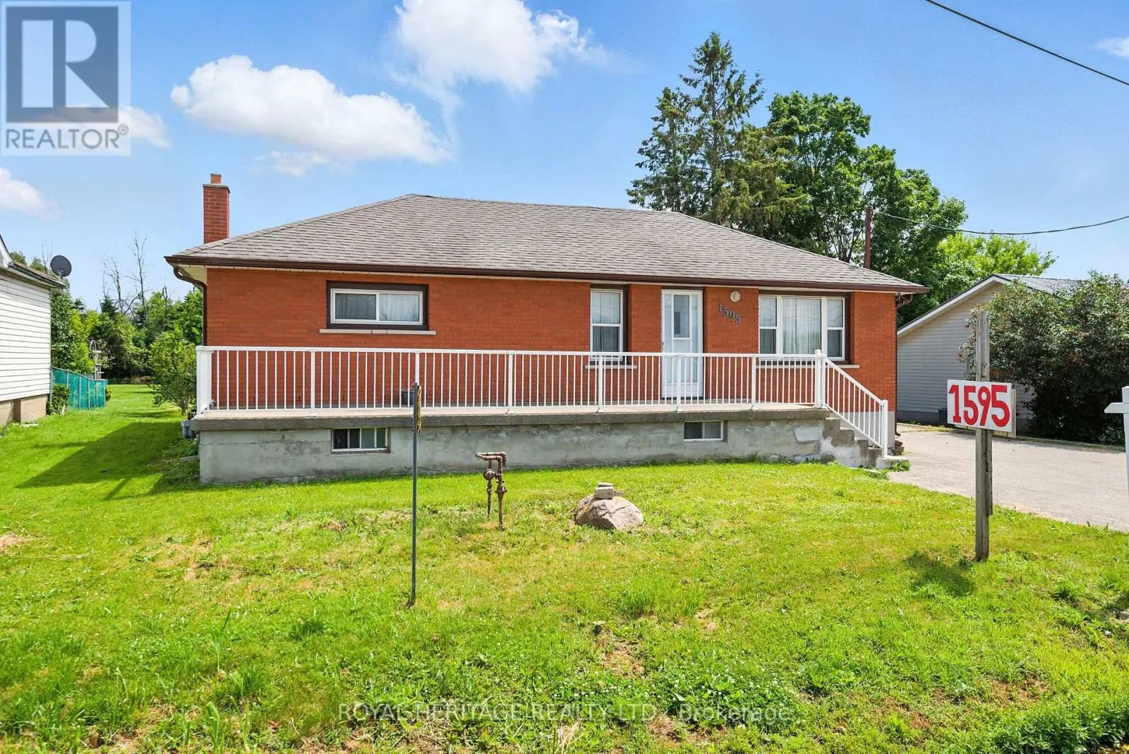 1595 TAUNTON ROAD