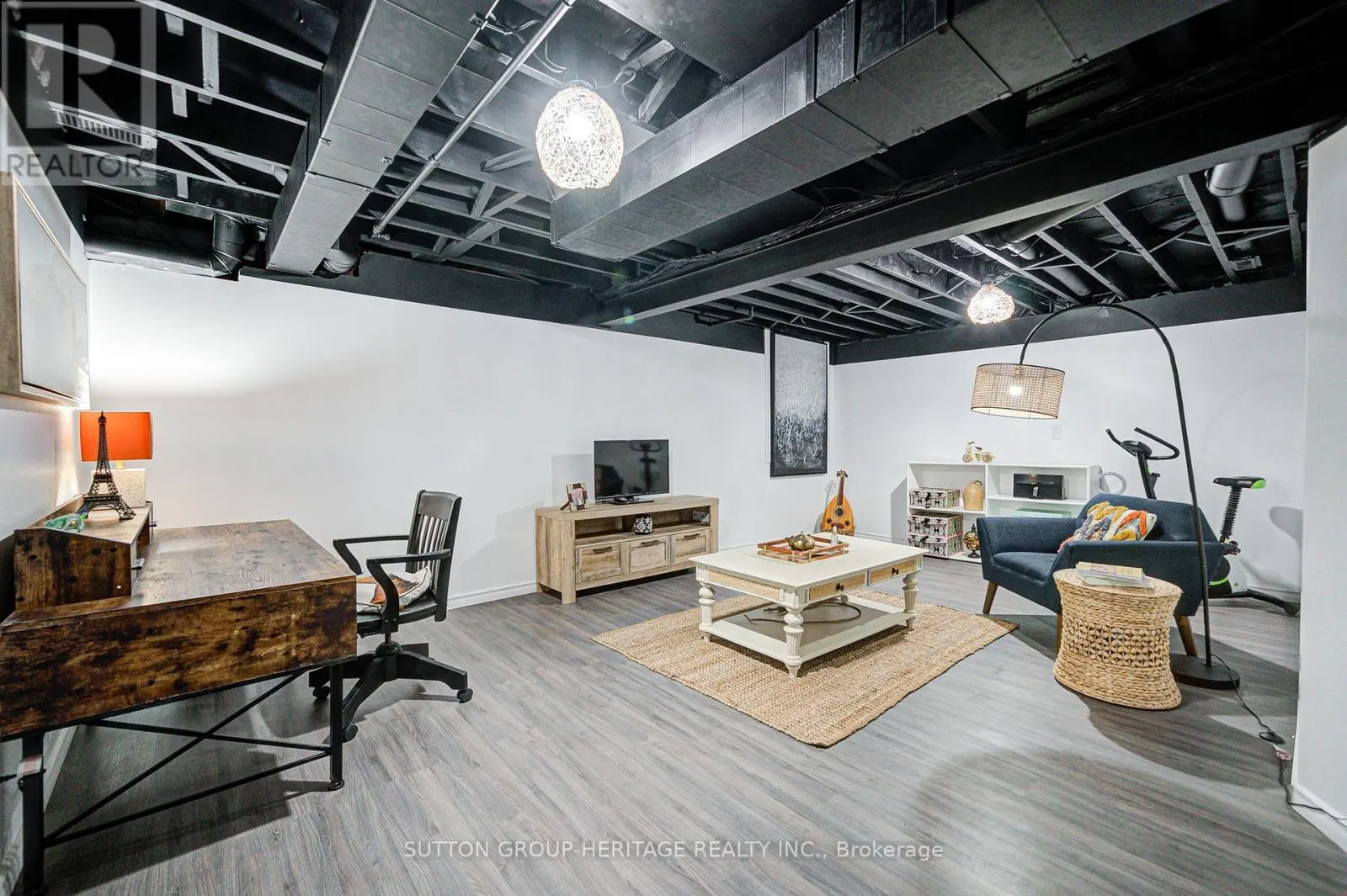 1009 COPPERFIELD DRIVE