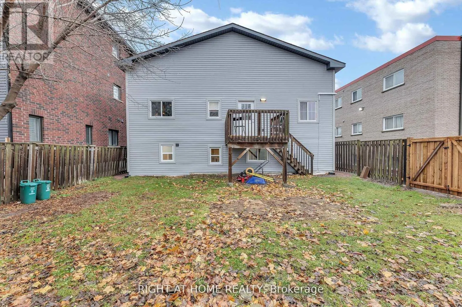 2 - 100 CROMWELL AVENUE