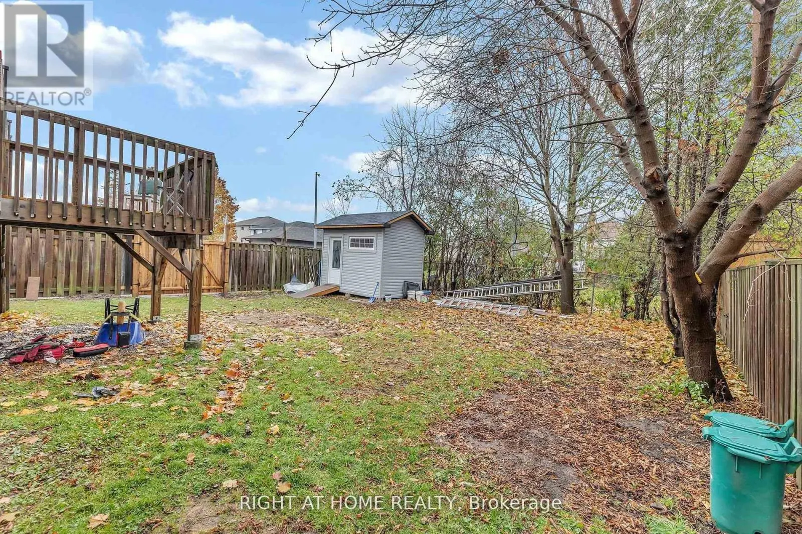 2 - 100 CROMWELL AVENUE