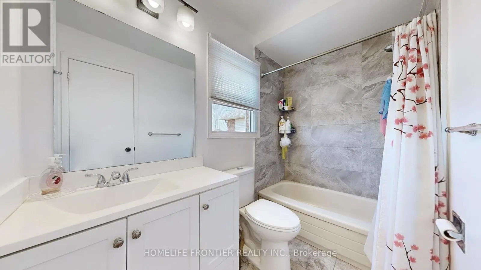 1644 HOLLY HEDGE DRIVE