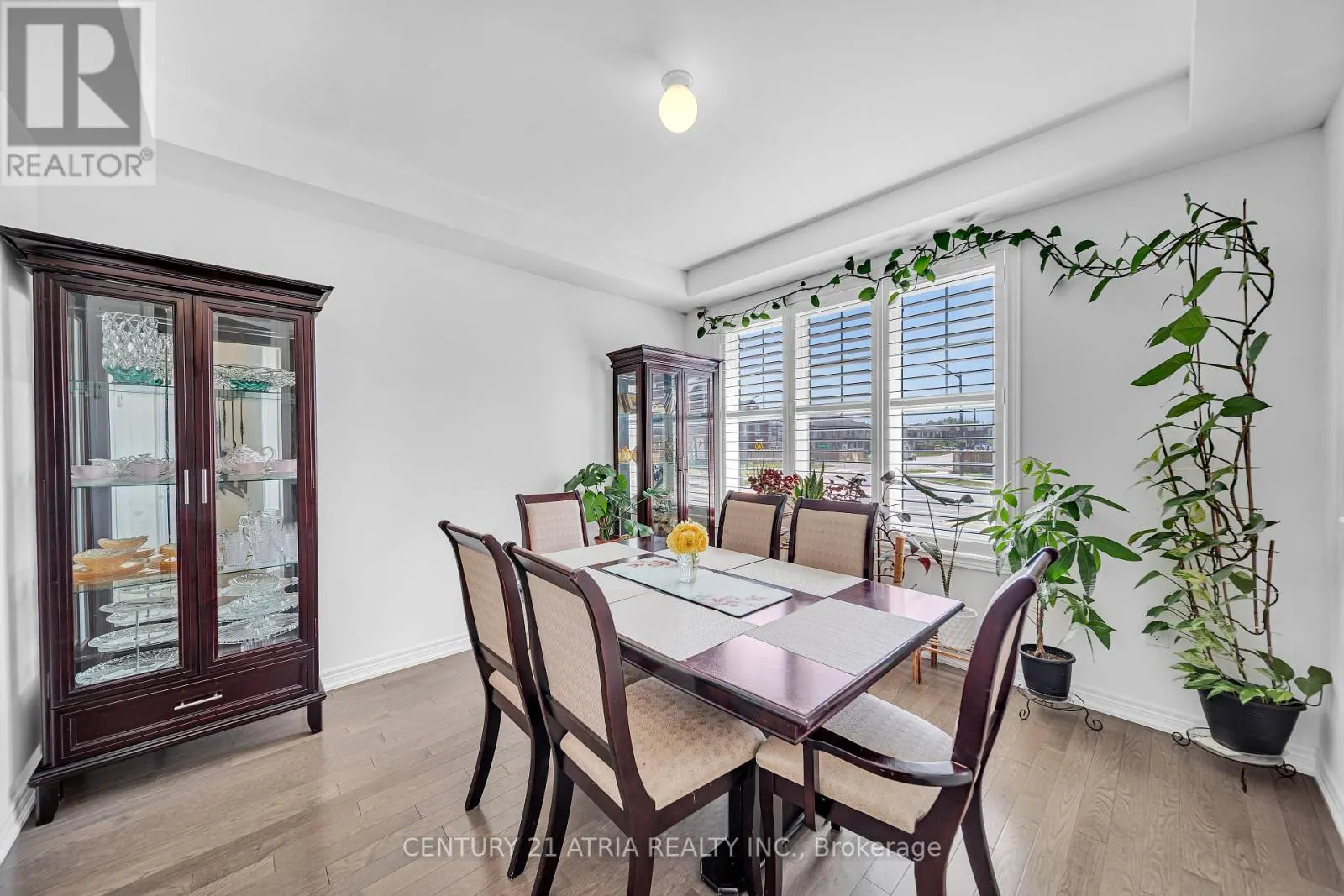 153 CORONATION ROAD