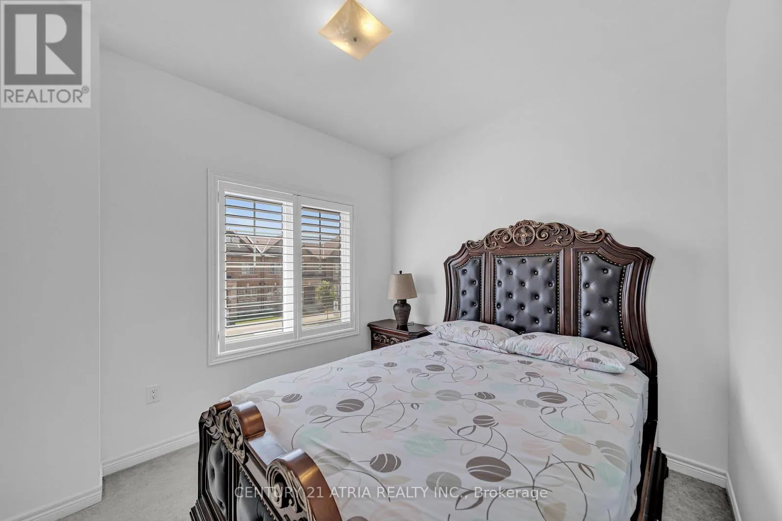 153 CORONATION ROAD