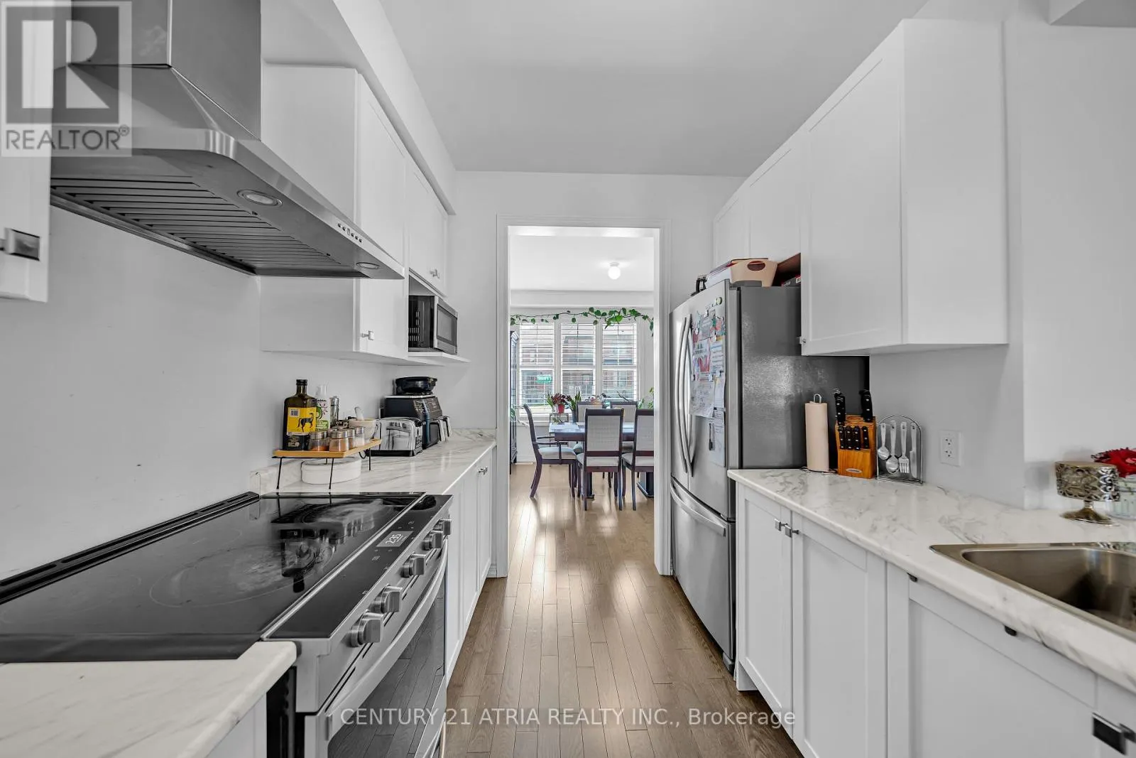 153 CORONATION ROAD