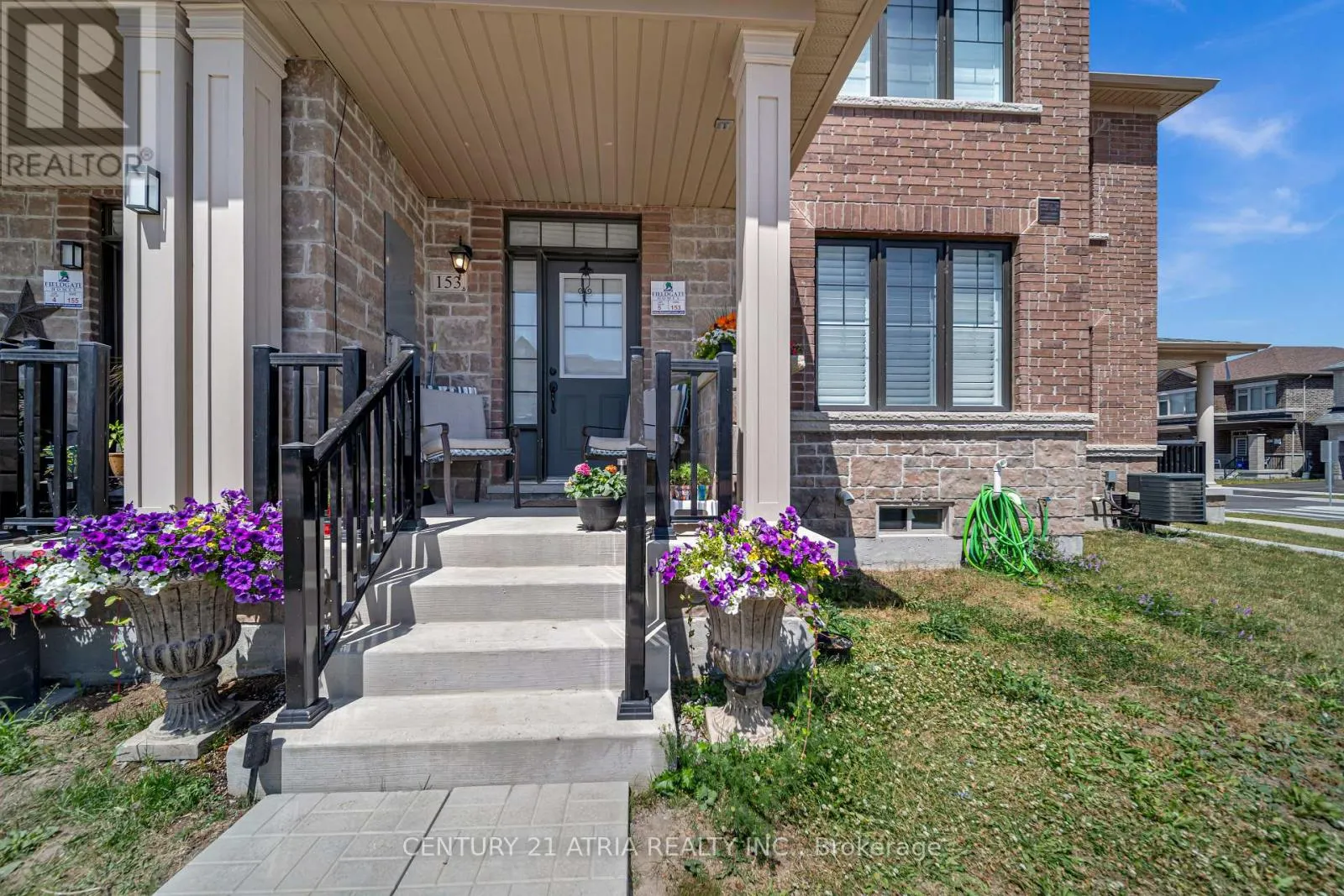 153 CORONATION ROAD