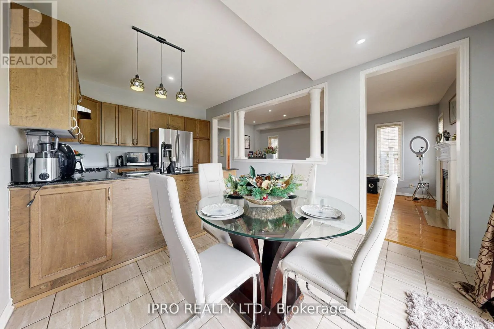 6 MT PLEASANT AVENUE