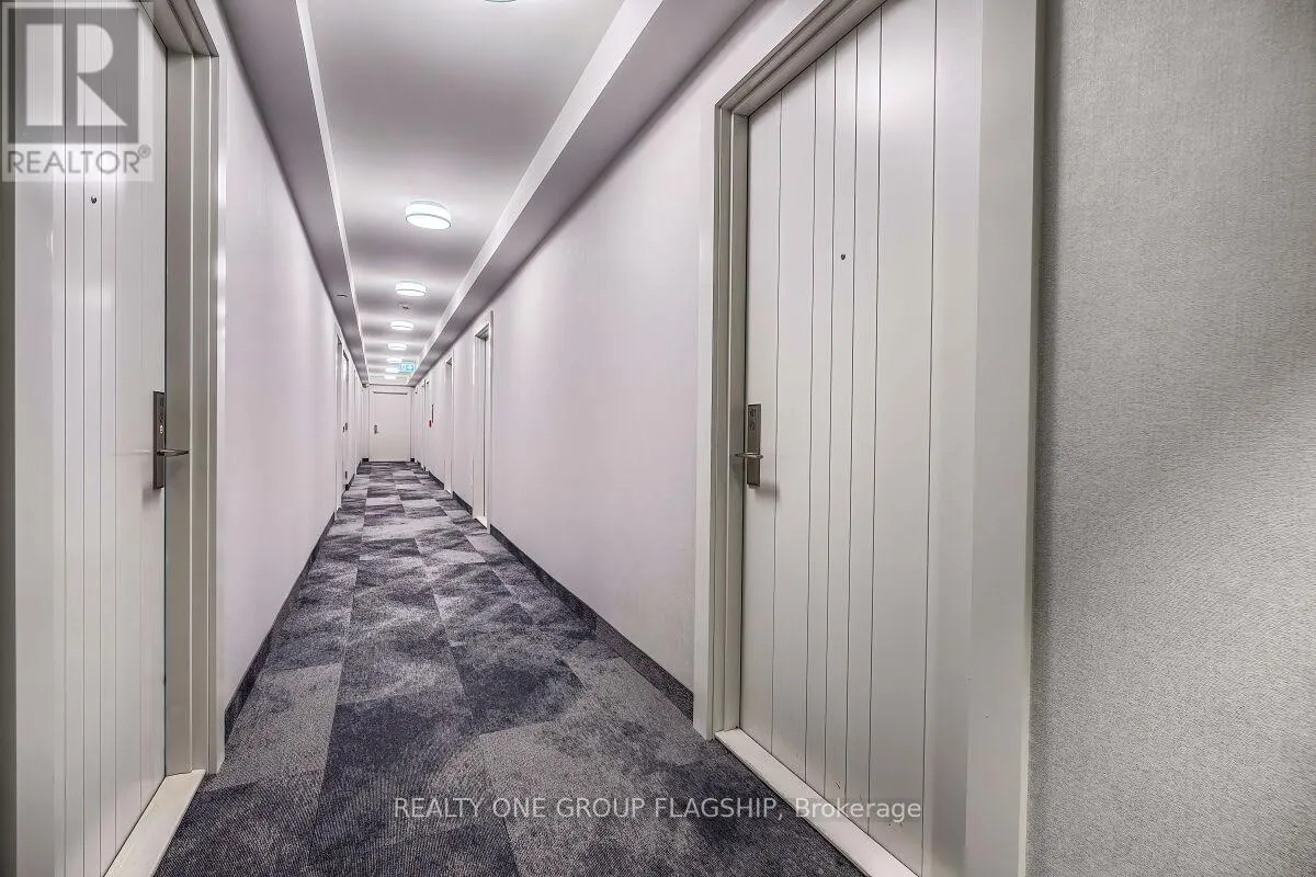 421 - 2550 SIMCOE STREET N