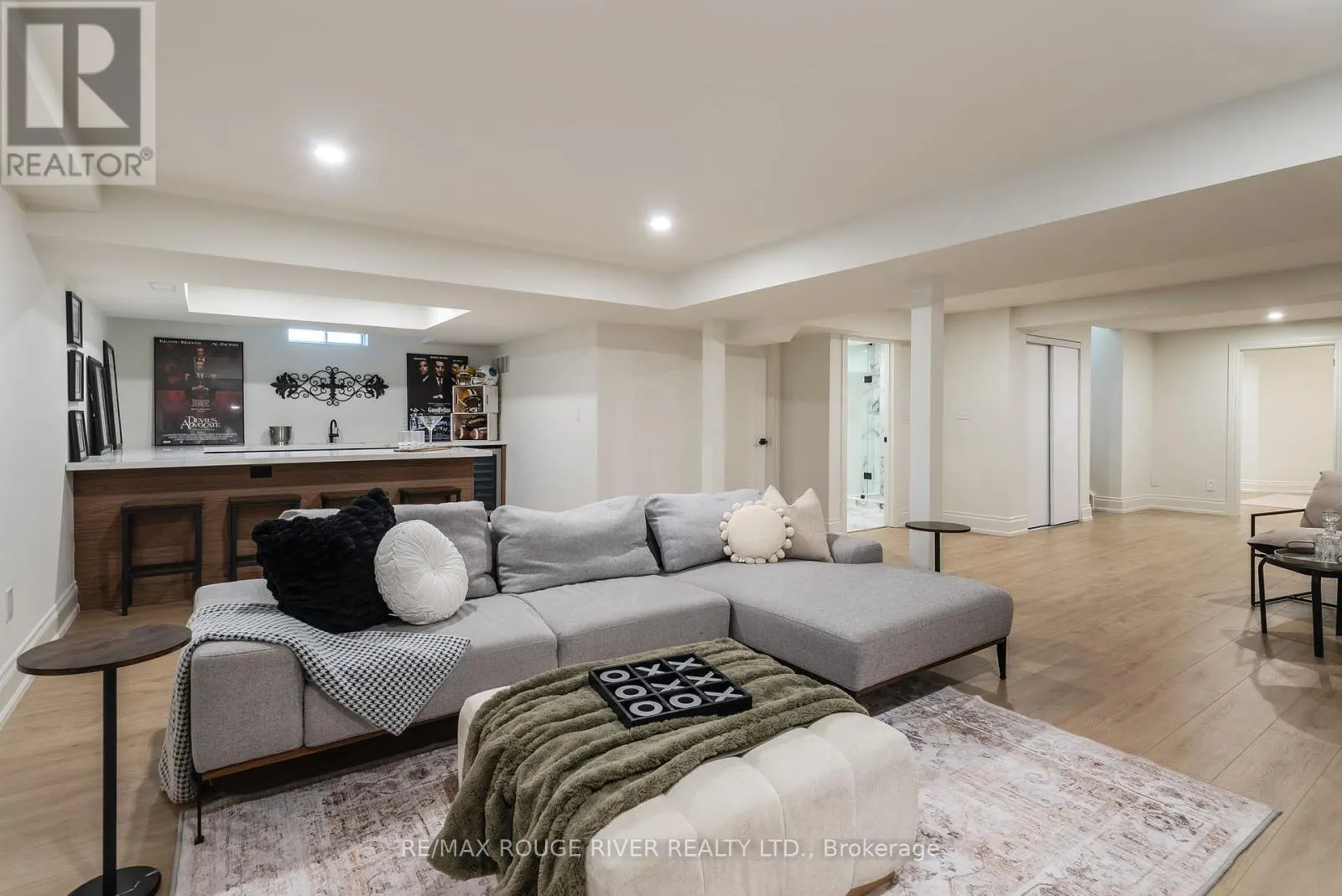 10 SAWYER AVENUE