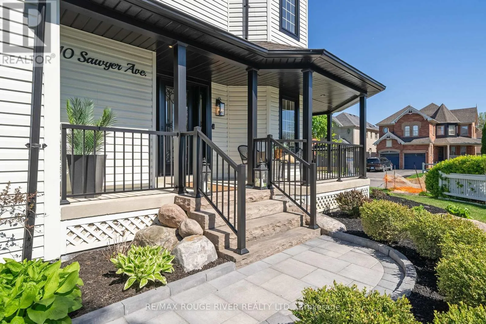 10 SAWYER AVENUE