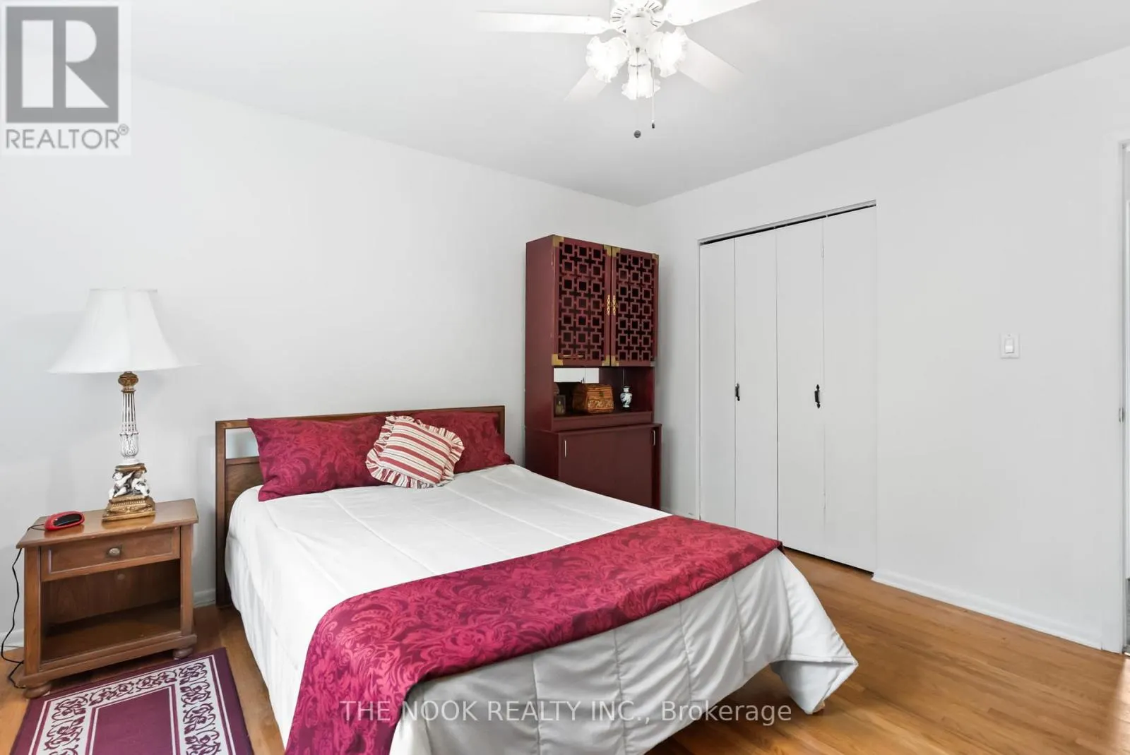 14 CARWIN CRESCENT