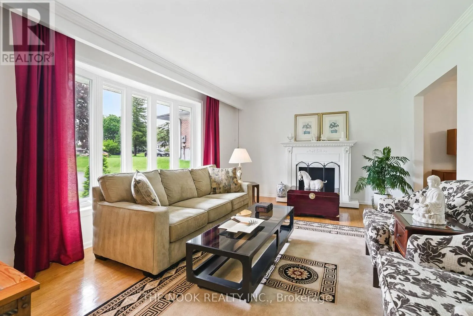 14 CARWIN CRESCENT