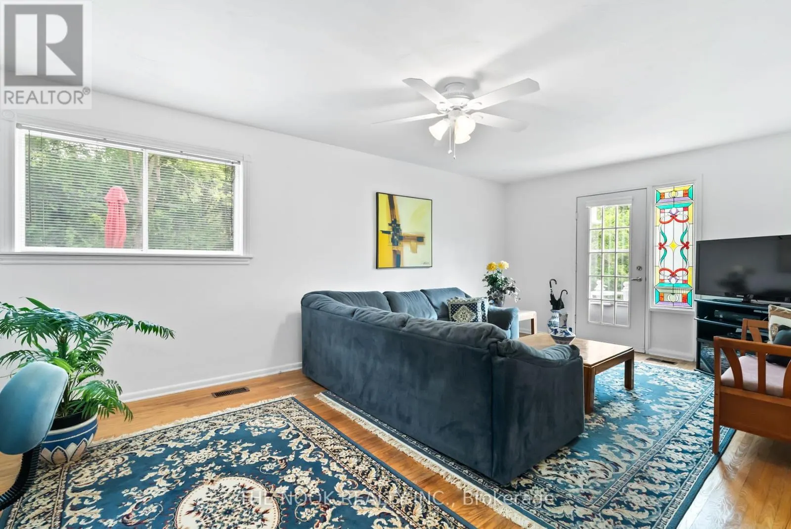 14 CARWIN CRESCENT