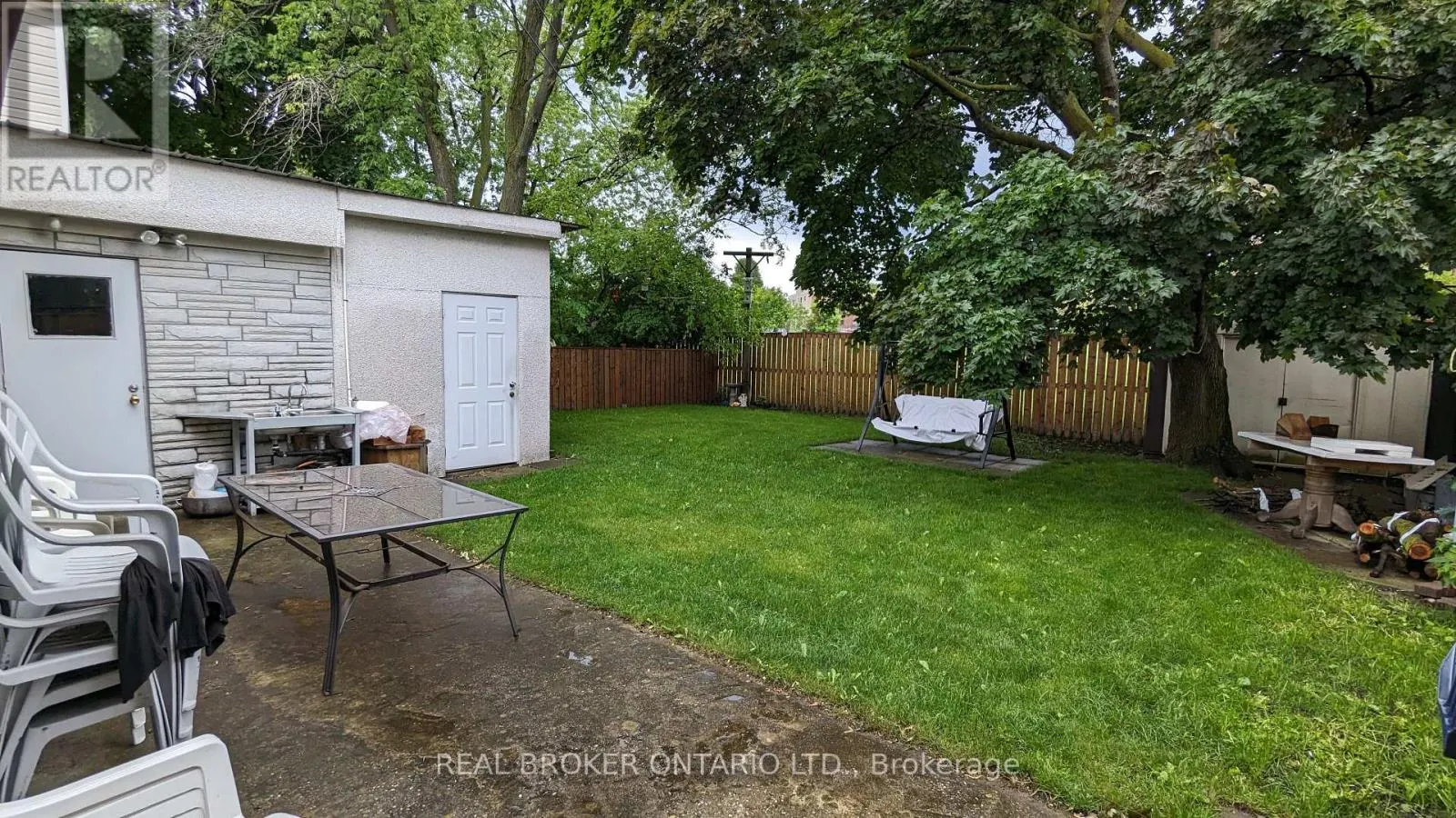 #BSMT - 29 SHROPSHIRE DRIVE