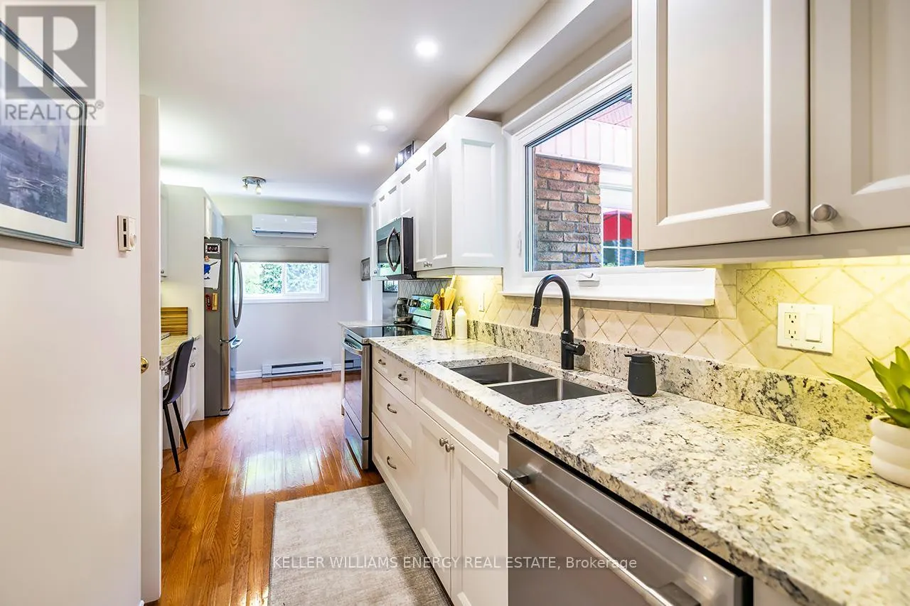 1118 LOBELIA COURT