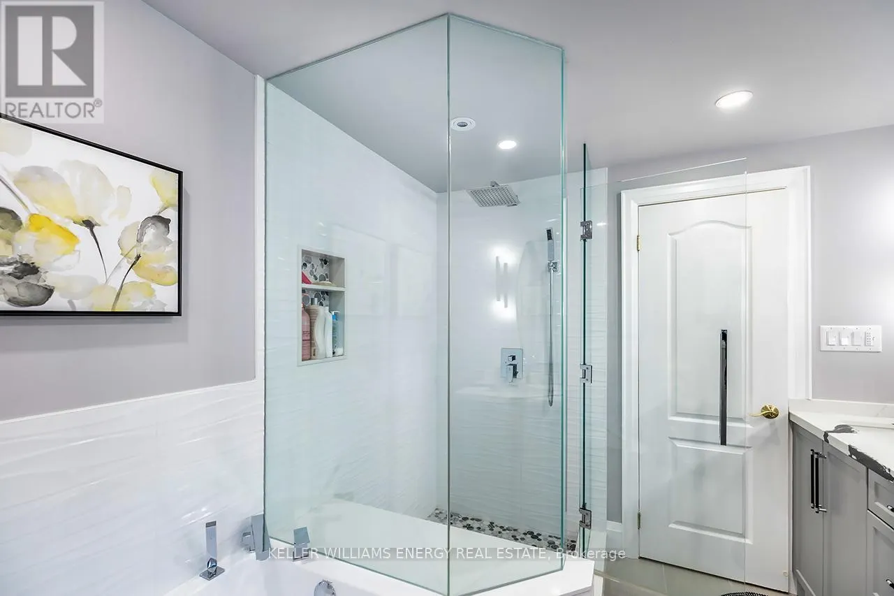 1118 LOBELIA COURT