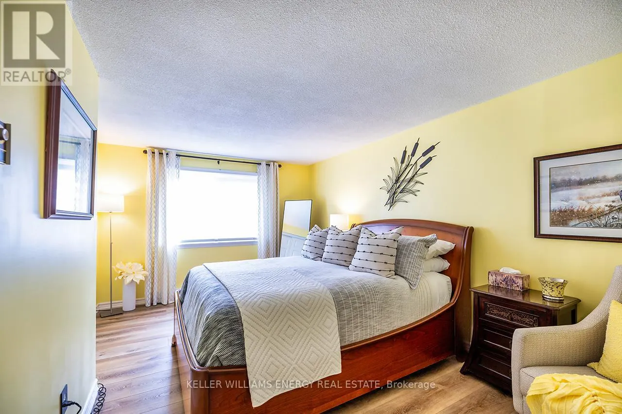 1118 LOBELIA COURT