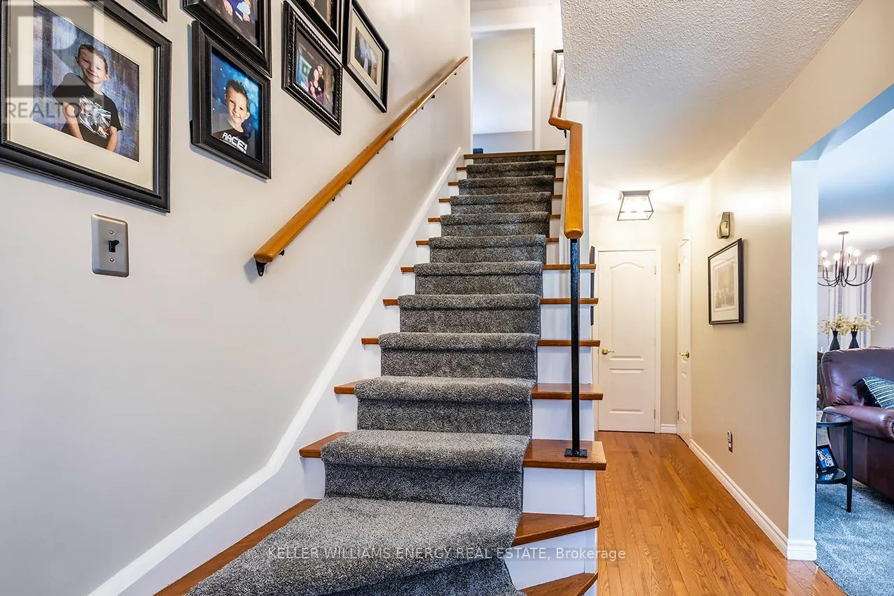 1118 LOBELIA COURT