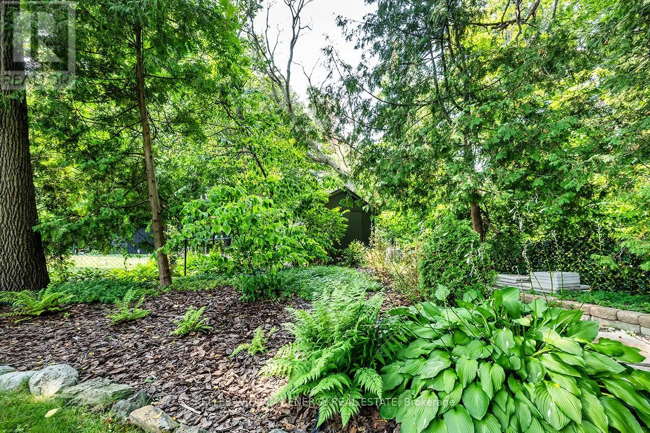 1118 LOBELIA COURT