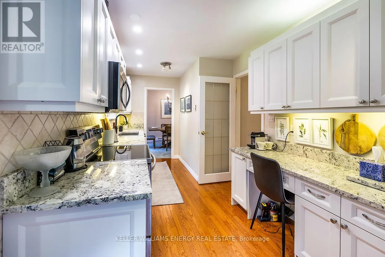 1118 LOBELIA COURT