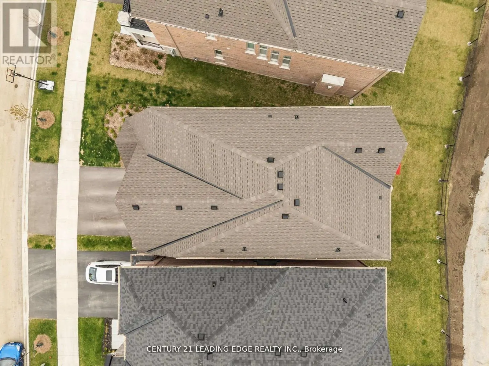 89 DEER RIDGE CRESCENT