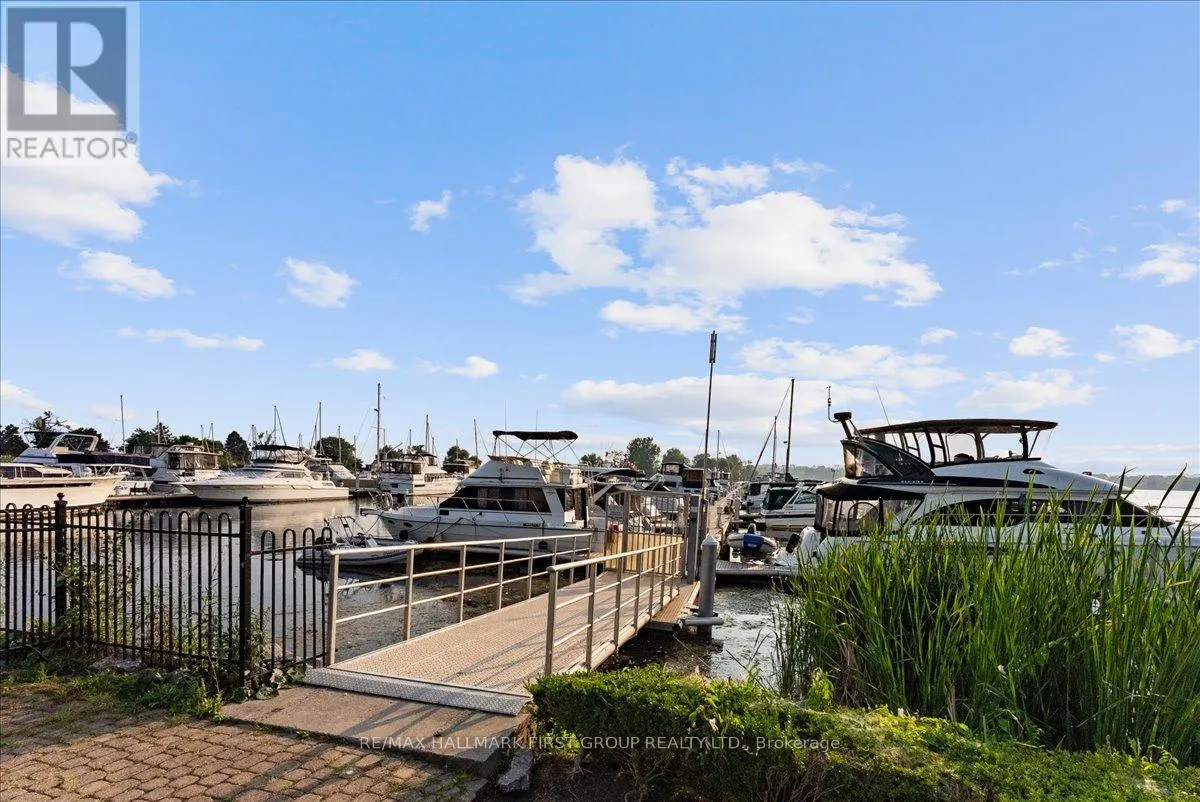 4 - 1295 WHARF STREET