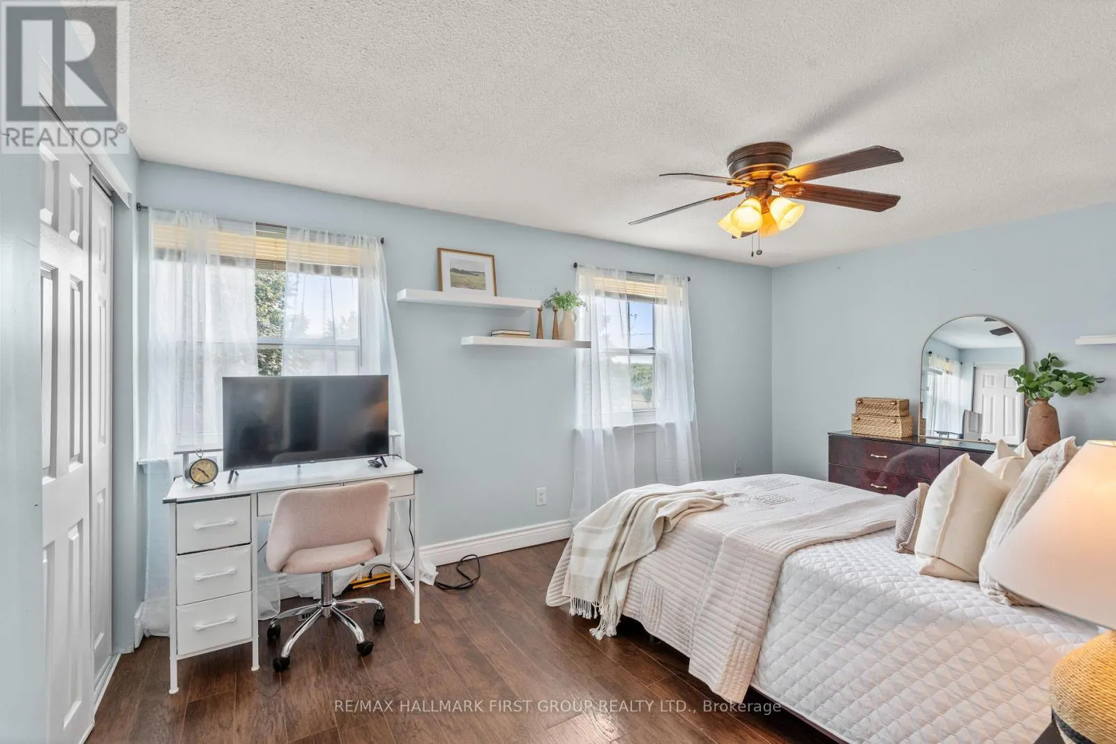 1257 FENELON CRESCENT